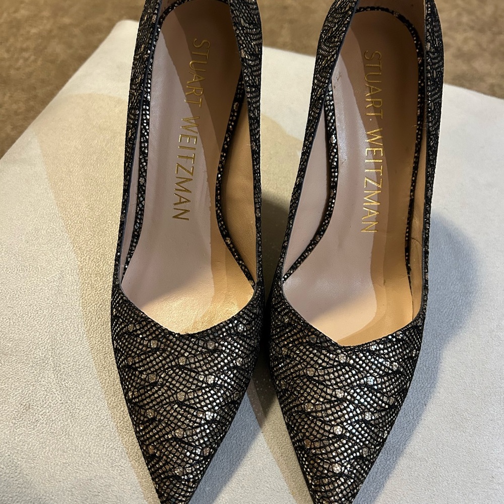 Stuart Weitzman Black and Gold Heels